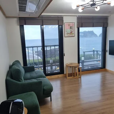 Jeju Amoje Villa Seogwipo Exterior photo